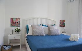 Casa Vacanze Terramare, 550 Mt From The Beach, Close To Ortigia Historic Center